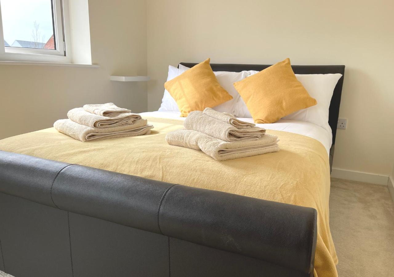 Ashford Holiday Home Sleeps 6 Free Parking Wifi Willesborough Exterior foto
